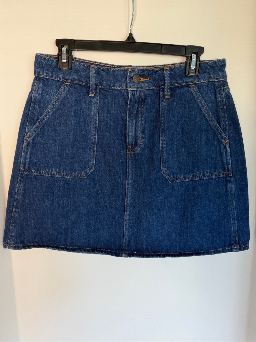 Old Navy Dark Denim Mini Skirt Mission Bay ladies size 6